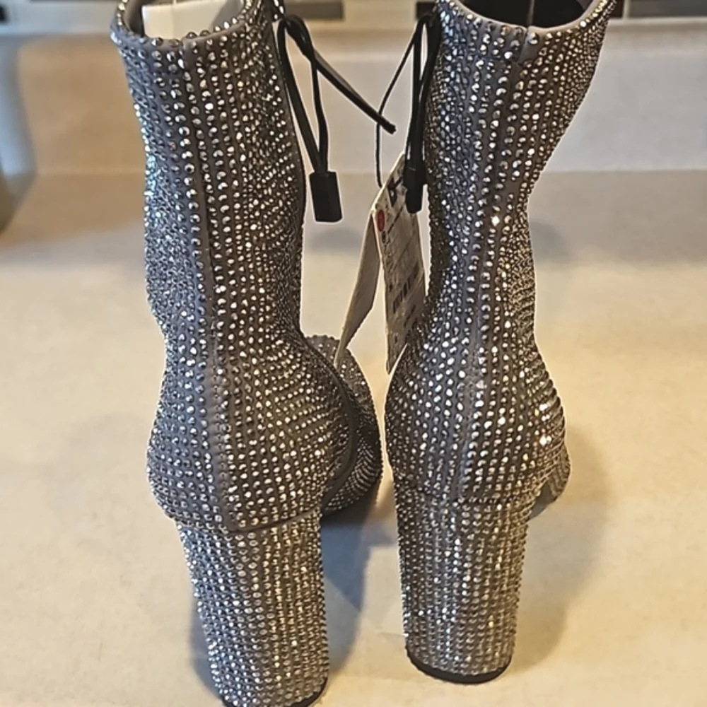 NEW! ZARA Embellished Rhinestone Heeled Ankle Boots 36=6.